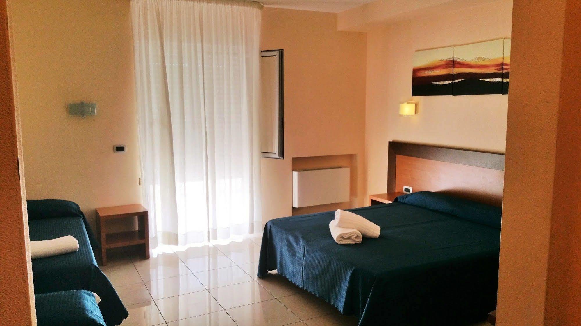 Hotel Club Koine Otranto Luaran gambar