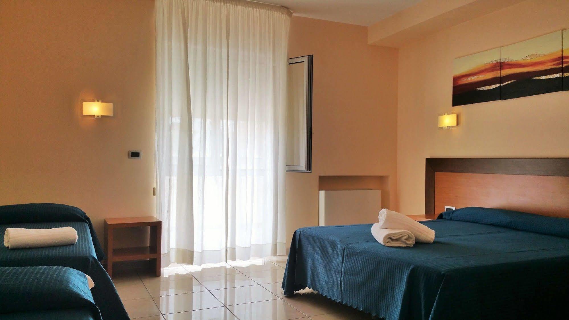Hotel Club Koine Otranto Luaran gambar