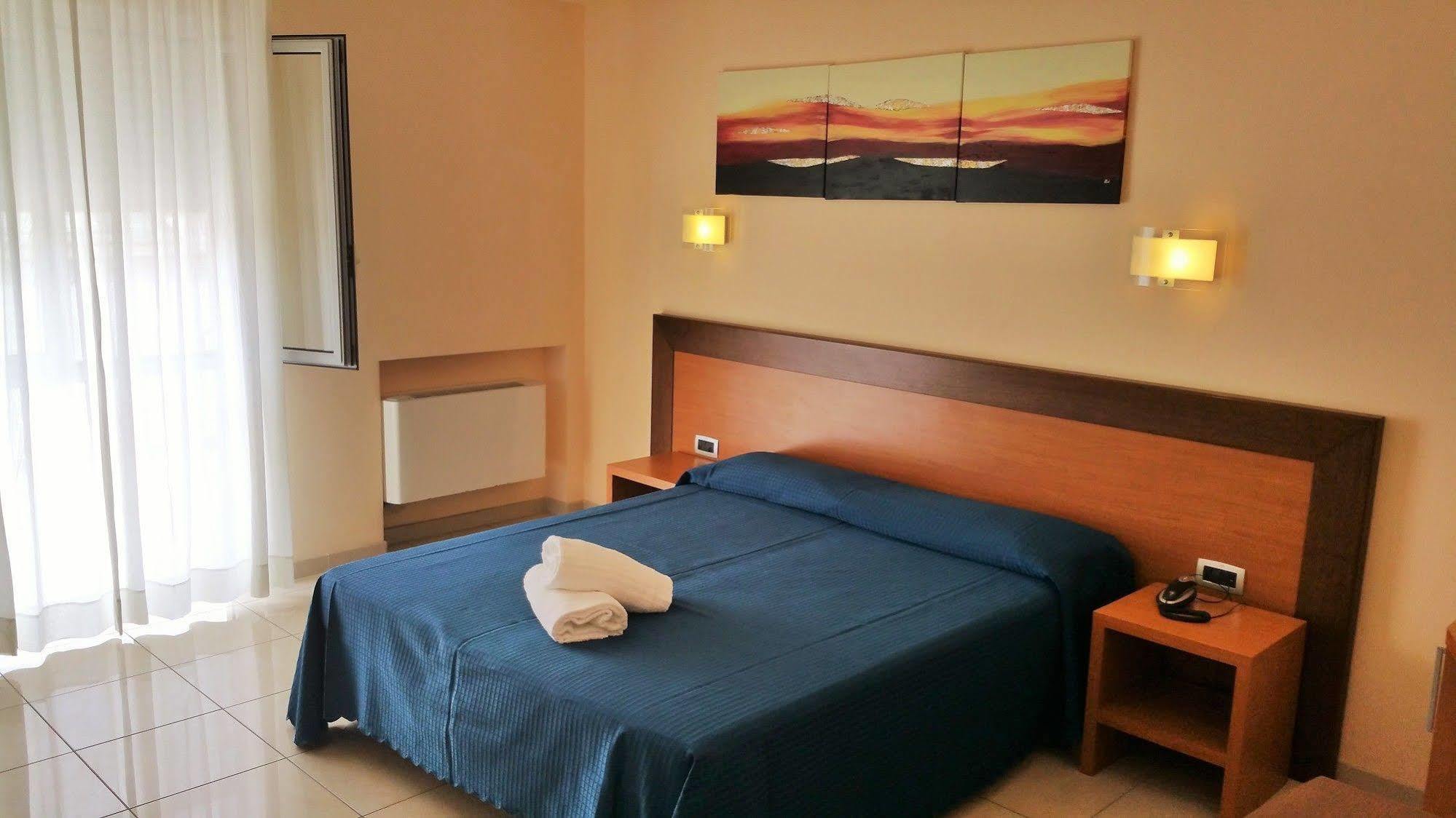 Hotel Club Koine Otranto Luaran gambar